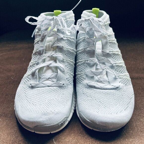 Nike Free Flyknit Chukka Womens Pure Platinum Wolf Grey 639699-001 Size 8.5 US - Picture 2 of 10